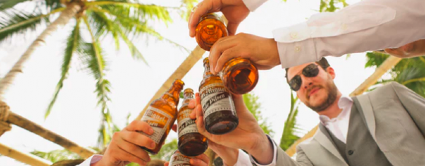 Novo estudo diz que beber faz você, de fato, esquecer seus problemas.